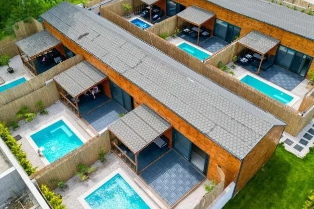 Limon Deluxe Bungalows