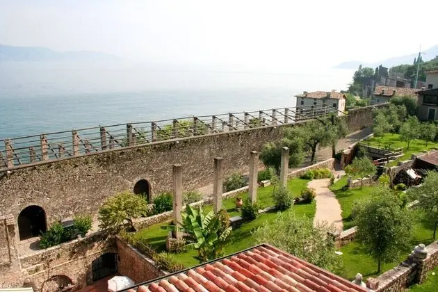 Limonaia Il Pescatore - Rebomaholidays