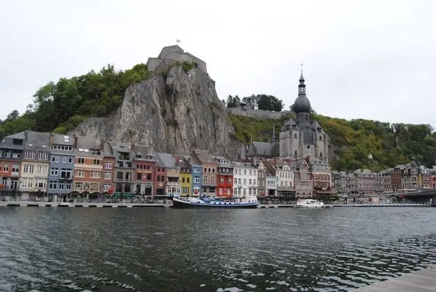L'Inattendu sur la Croisette Dinant Centre - Dış Mekan