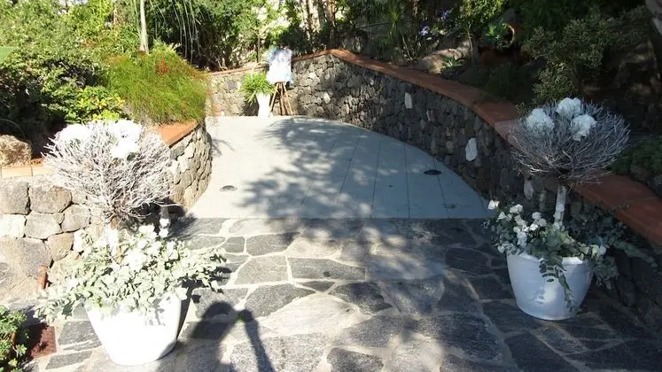 L'Incanto Restaurant & Suites - Dış Mekan