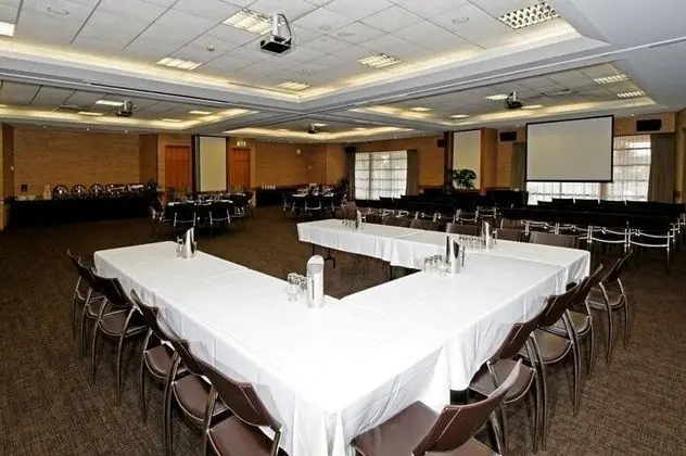 Lincoln Green Hotel