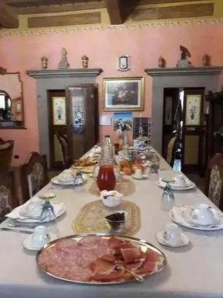 L'Incontro Residenza Medievale - Yerinde Yemek