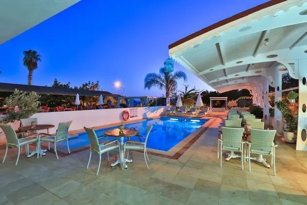 Linda Beach Class Hotel - Boutique Class - Havuz