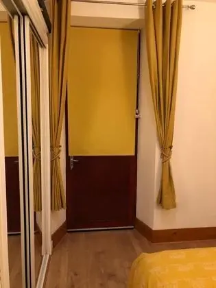 Lindas Holiday Apartment 2 - Oda
