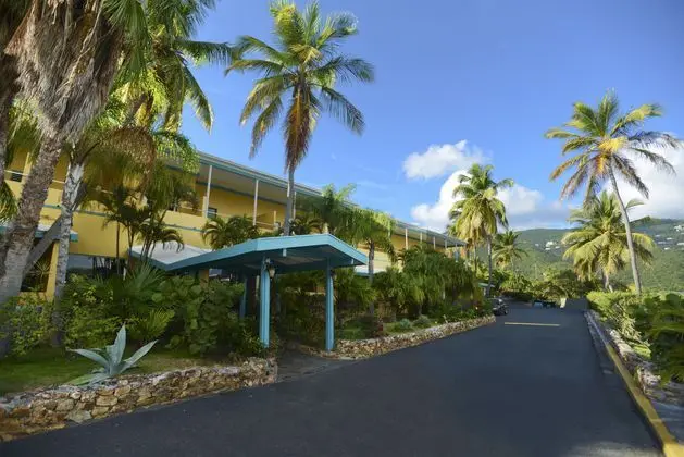 Lindbergh Bay Hotel and Villas