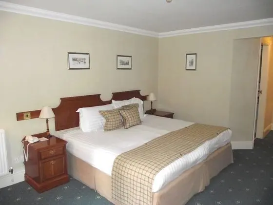 Lindeth Howe Hotel - Oda