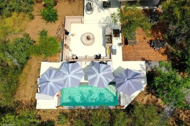 Lindiwe Safari Lodge - Havuz