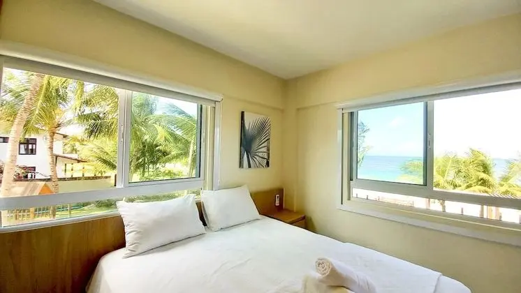 Lindos apartamentos no Porto Cayman - Oda