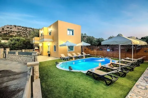 Lindos Luxury Retro Villas