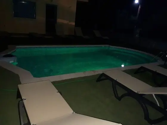 Lindos Luxury Retro Villas - Havuz