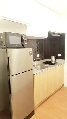 The Linear Makati Condo Stylish Interior - Mutfak