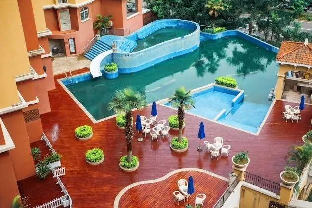 Ling Hai Apartment - Havuz