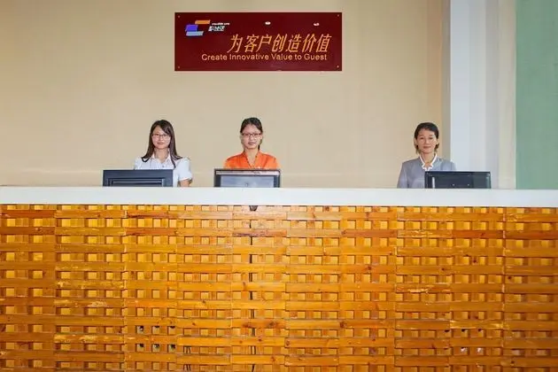 Ling Hai Apartment - Lobi
