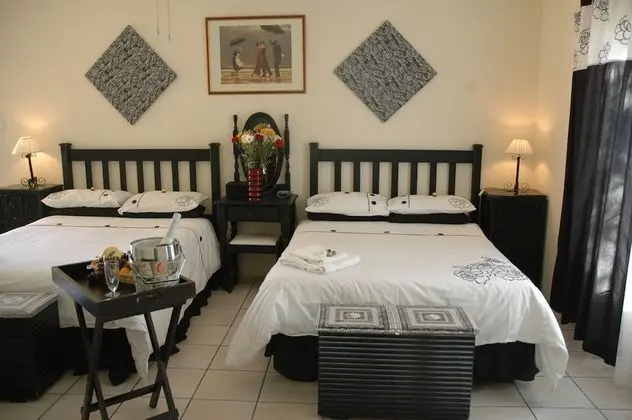 Linga Longa Guest House - Oda