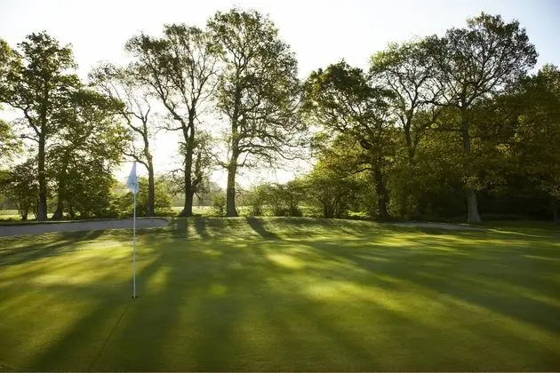 Lingfield Park Marriott Hotel & Country Club