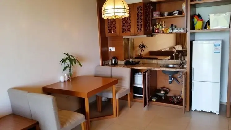Lingshui Sea View Vacation Apartment - Oda