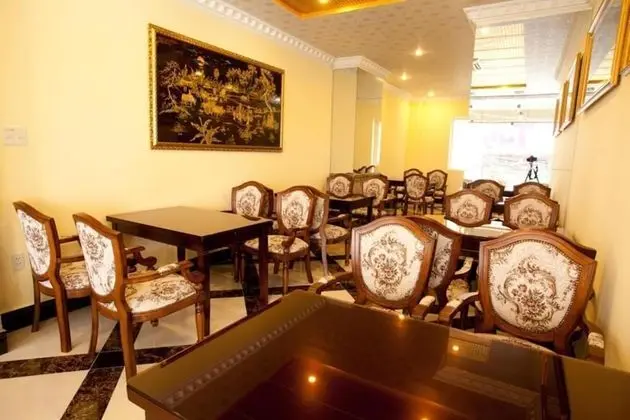 Linh Phuong 2 Hotel - Yerinde Yemek