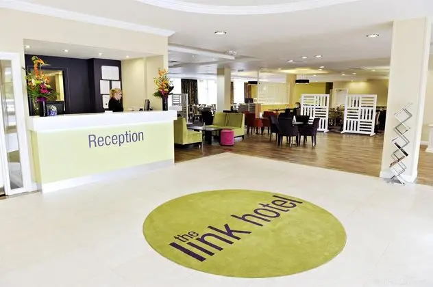 Link Hotel