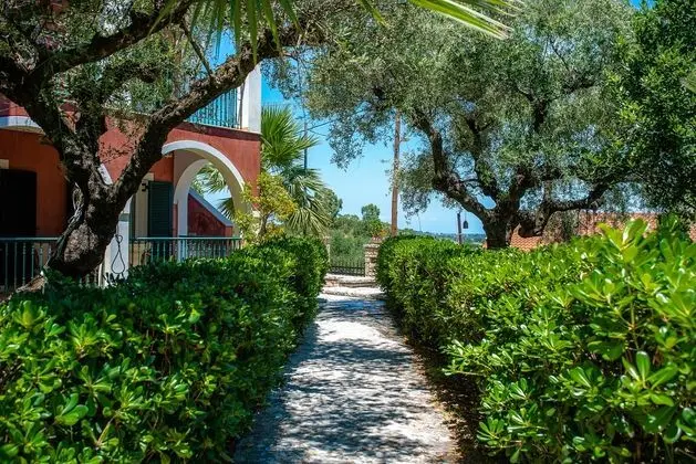 Villa Liofyto Apartments - Dış Mekan