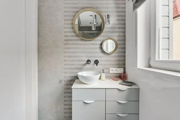 Lion Apartments - Pink i Mustang Studio - Banyo Tipleri