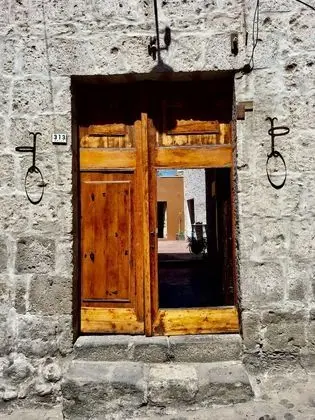 Lion AQP hostel - Dış Mekan