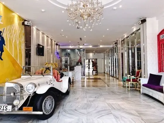Lion King Hotel - Öne Çıkan Resim