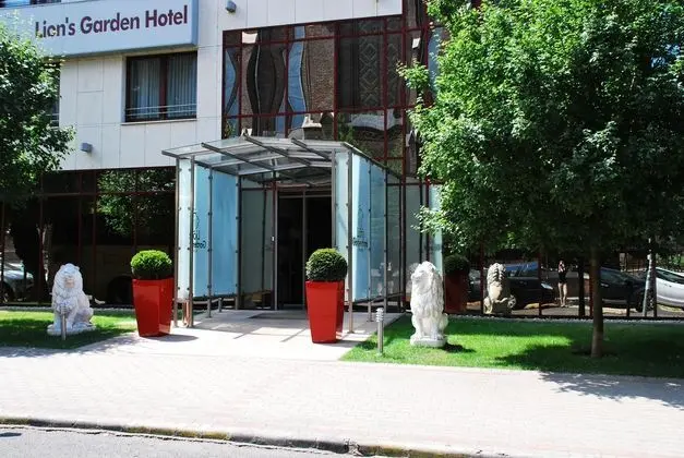 Hotel Lion's Garden