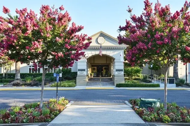 Lions Gate Hotel Trademark Collection by Wyndham