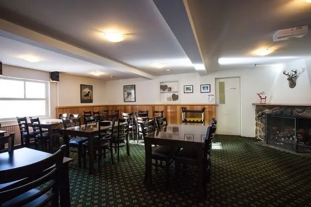 The Lions Lair - İç Mekan