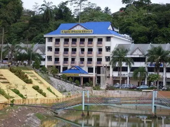 Lipis Plaza