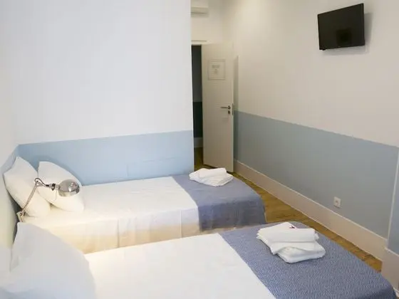 Lisbon Check-In Guesthouse - Oda