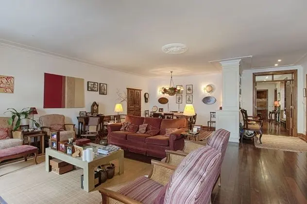 Lisbon Downtown Apartment - XVIII Century Luxury Apartment