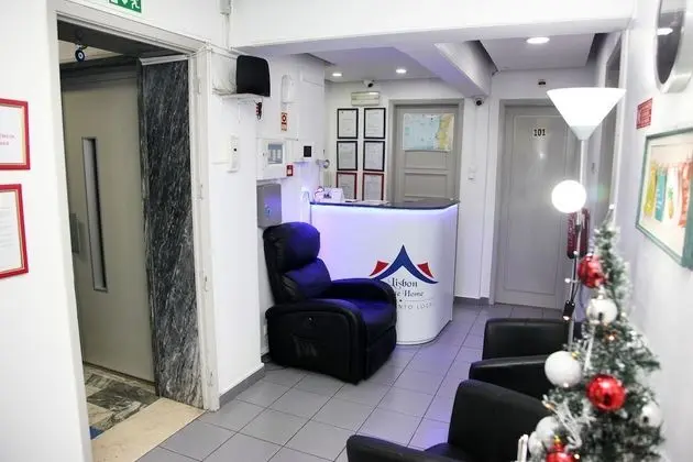 Lisbon Suite Home - Lobi