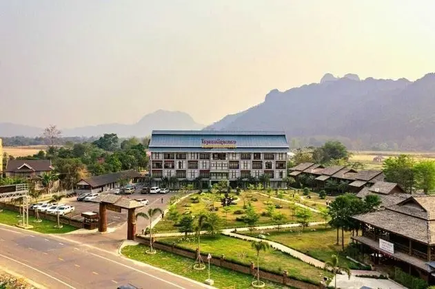 Lisha Grand Hotel