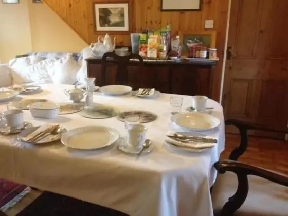 Lisieux House on Lough Neagh - Yerinde Yemek