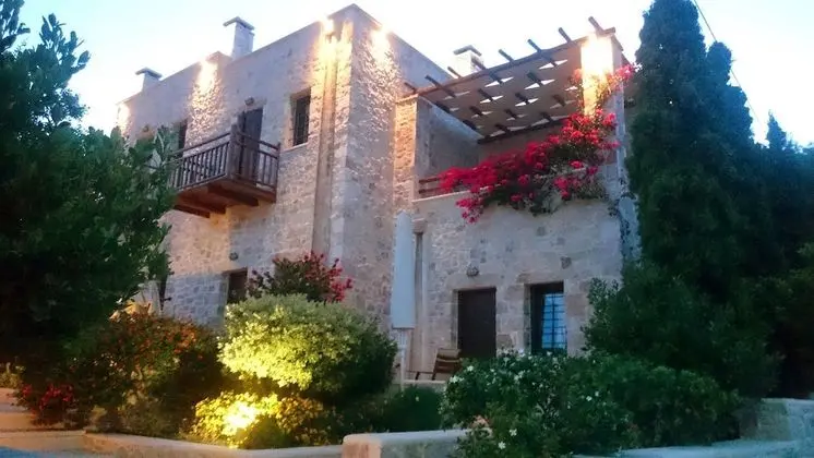 Lithos Traditional Houses