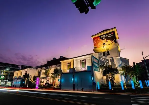 LiTi Motel