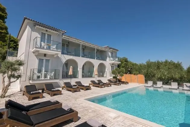 Litore Luxury Living - Havuz