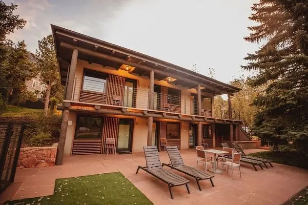Little Beaver Inn - İç Mekan