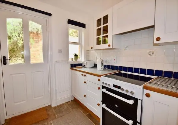 Little Clatterford Walkers Paradise for 2 Close to Carisbrooke Castle - Mutfak