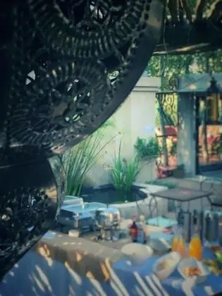 Little Eden Guest Lodge - Dış Mekan