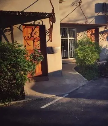 Little Eden Guest Lodge - Yerinde Yemek