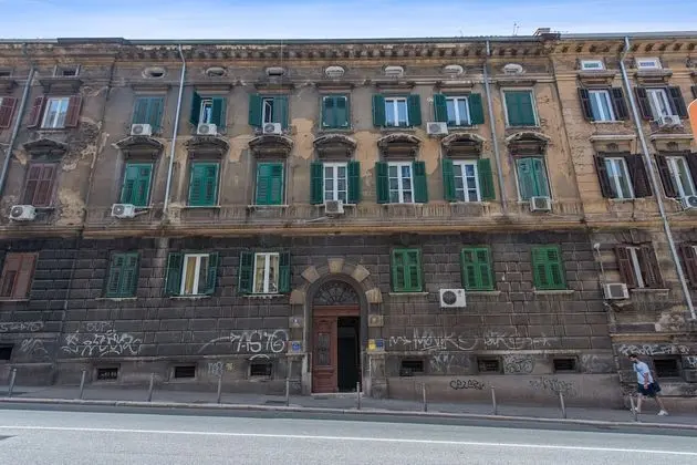 Little Flower in City Center