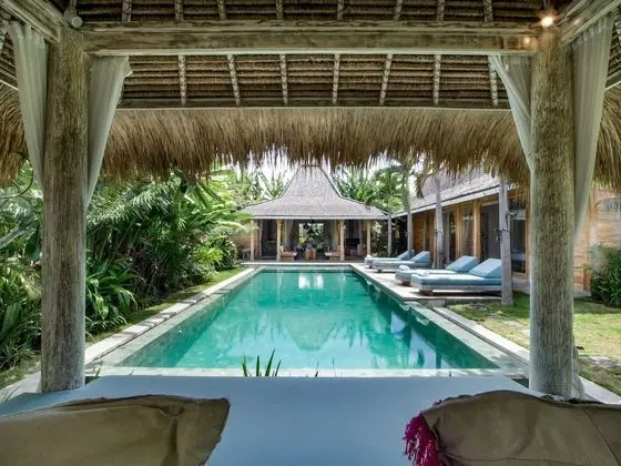 Villa Little Mannao - Havuz