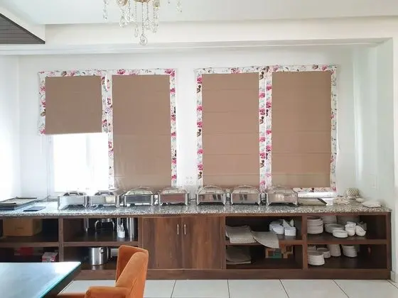 Little Mastiff Dharamshala - Unit Of Pong View Hotel - Yerinde Yemek