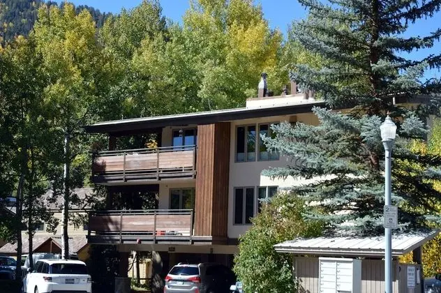 Little Nell Condominiums by Frias - Dış Mekan