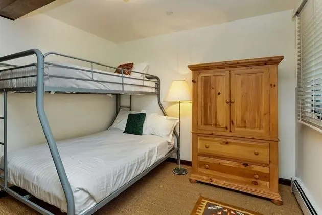 Little Nell Condos by iTrip Vacations Aspen Snowmass - Oda