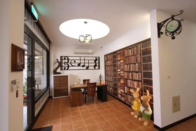 Little Pianist Hostel - Lobi