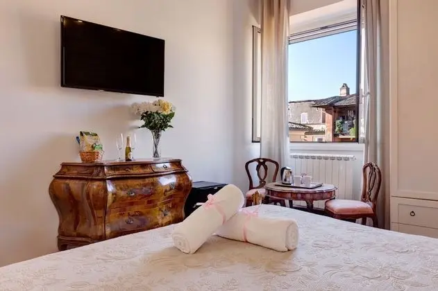 Little Rhome Suites - Oda Manzaraları