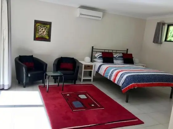 Little Shangri-La B&B - Genel